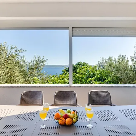Relax By Interhome Tatil Evi *
