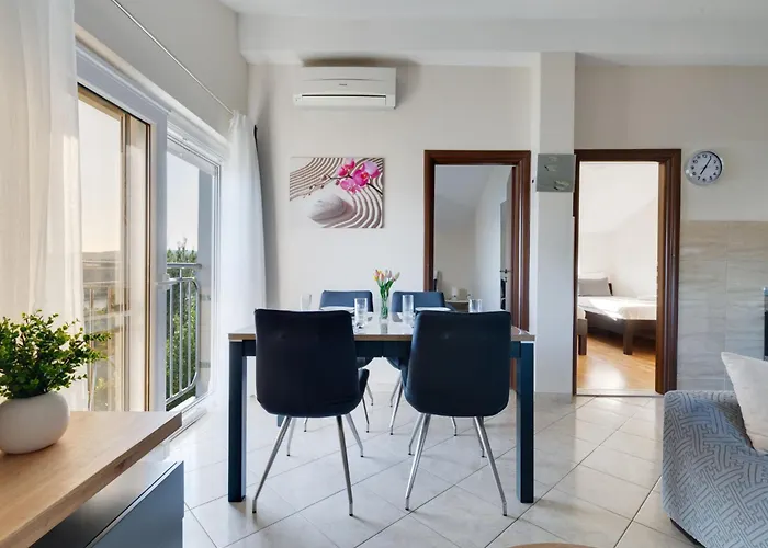 Vakantiehuis Relax By Interhome *