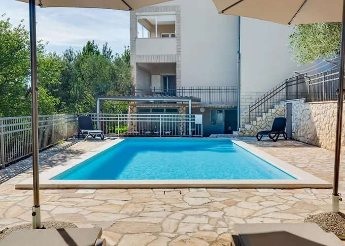 Relax By Interhome *