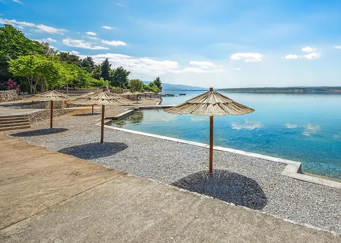 Relax By Interhome Vikendica